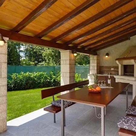 Zoro Holiday home Pazin