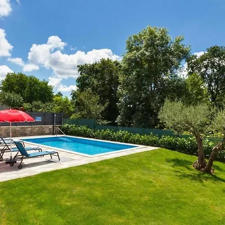 Holiday home Zoro Pazin